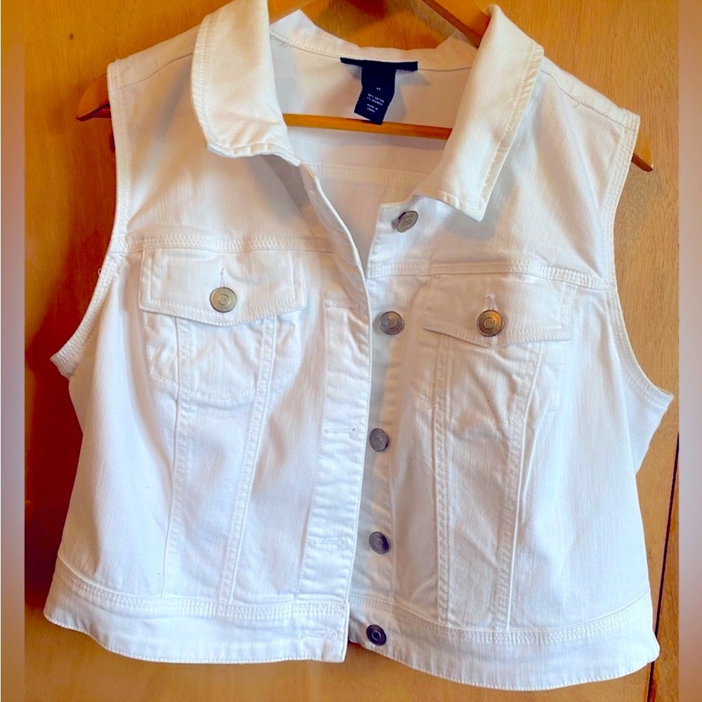 LANE BRYANT denim vest, white, size 14